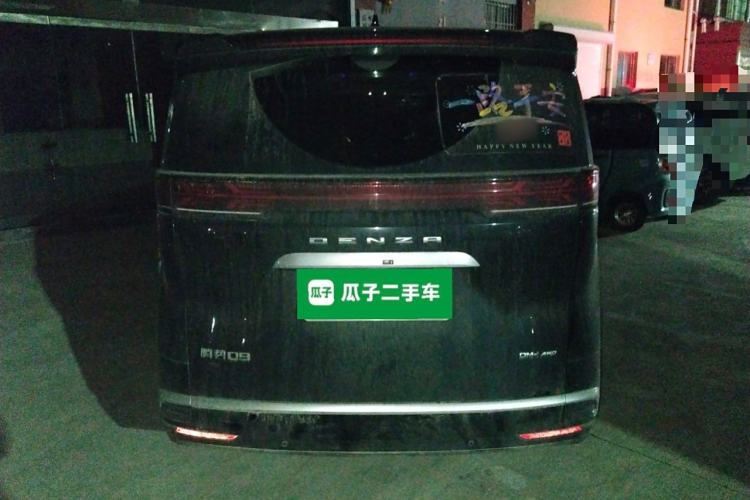 Used Denza D9 2024 DM-i 980 Four-Wheel Drive Prestige Model
