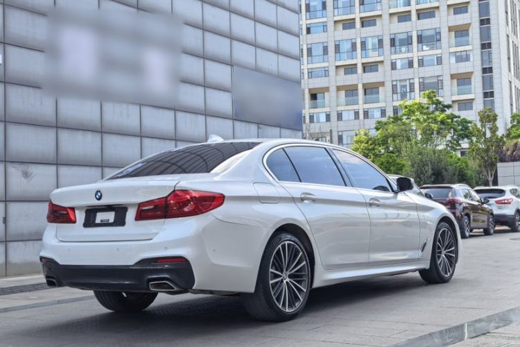 Used BMW 5 Series 2020 530Li Leading Model M Sport Package Exterior 1