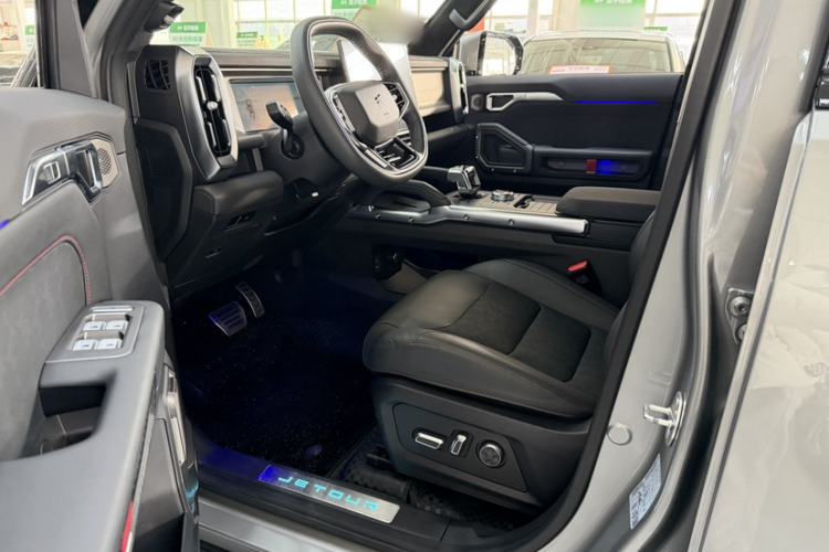 Used JETOUR Shanhai Traveler C-DM 2024 C-DM 208KM Mountain & Wilderness Edition