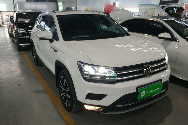 Used Volkswagen Tharu 2022 330TSI Four-Wheel Drive Flagship Edition Front Right 45 Deg