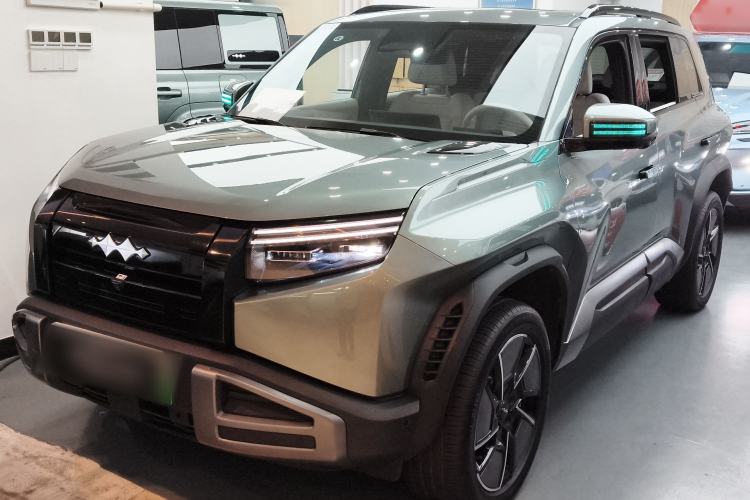 Used Formula Leopard Titanium 3 2025 501KM All-Wheel Drive Intelligent Driving Ultra Version