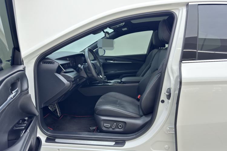 Used Toyota Camry 2024 Dual-Motor 2.0 HXS Sport Plus Edition Interior 2