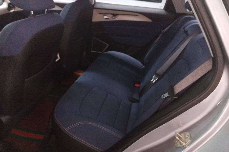 Used Geometry A 2022 Pro 600KM Red Apple Plus