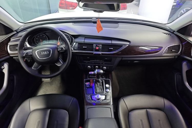 Used Audi A6L 2015 TFSI Millionth Anniversary Intelligent Model Center Console