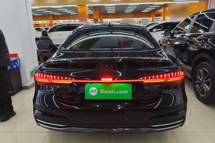 Used Audi A7L 2024 45TFSI S-line Dream-Building Edition Flow Crystal Package