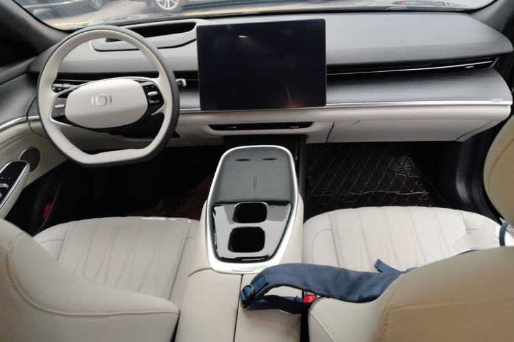 Used CHANGAN NEVO A07 2025 Pure Electric "True Fragrance" Edition 625 Flagship Model Center Console