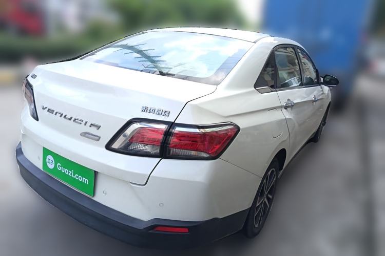 Used Venucia D60 2019 1.6L XL CVT Smart Connect Elite Edition