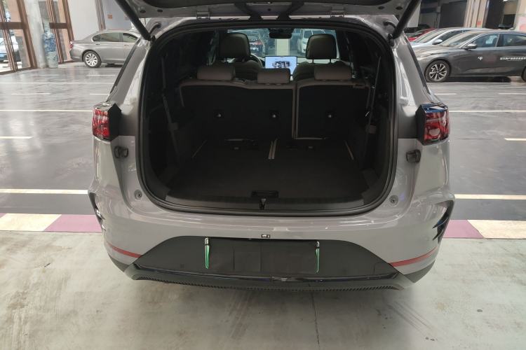 Used BYD Tang New Energy 2025 DM-i 115KM Cloud Ride Flagship Model Trunk