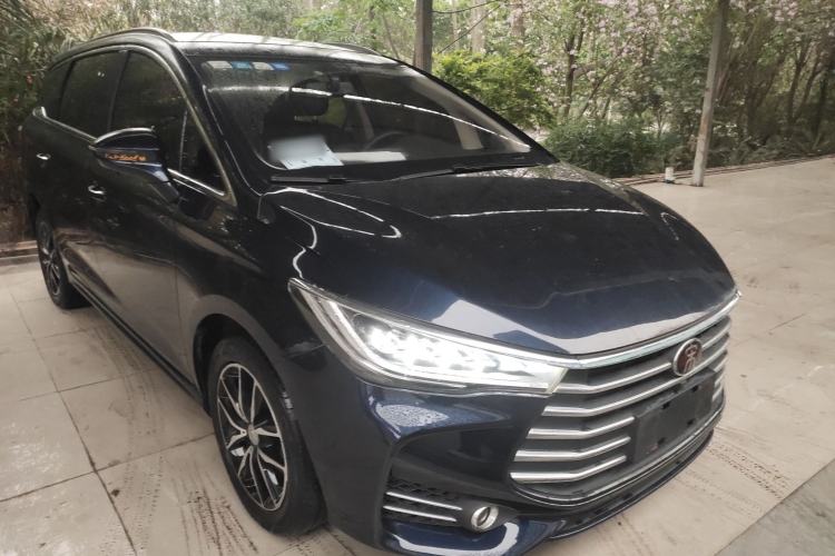 Used BYD Song MAX 2017 1.5T Automatic Smart Connect Elite 7-Seater
