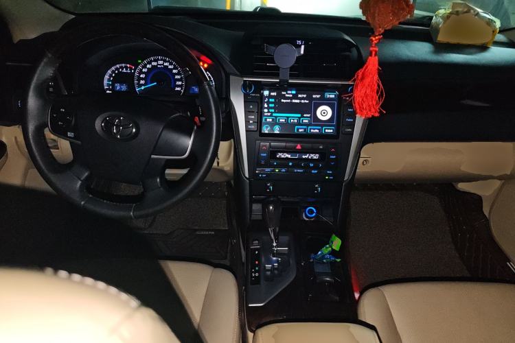 Used Toyota Camry 2015 2.0G Premier Edition