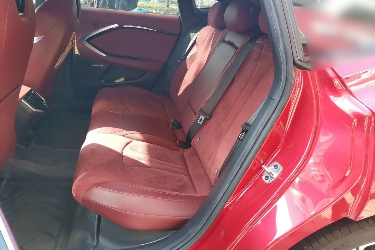 Used MG 7 2023 2.0T Automatic Hunter Luxury Edition
