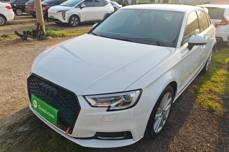 Used Audi A3 2020 Restyled Sportback 35 TFSI Entry-Level China VI Emission Standard