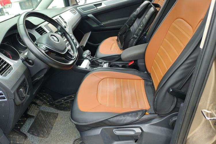 Used Volkswagen Golf Sportsvan 2016 230TSI Automatic Trend Edition Left Front Seat