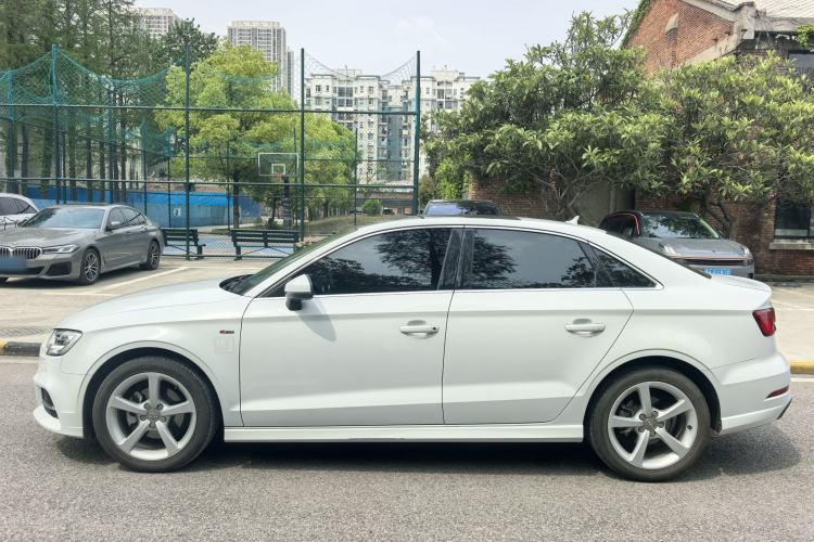 Used Audi A3 2018 30th Anniversary Edition Limousine 35 TFSI Fashion Model
