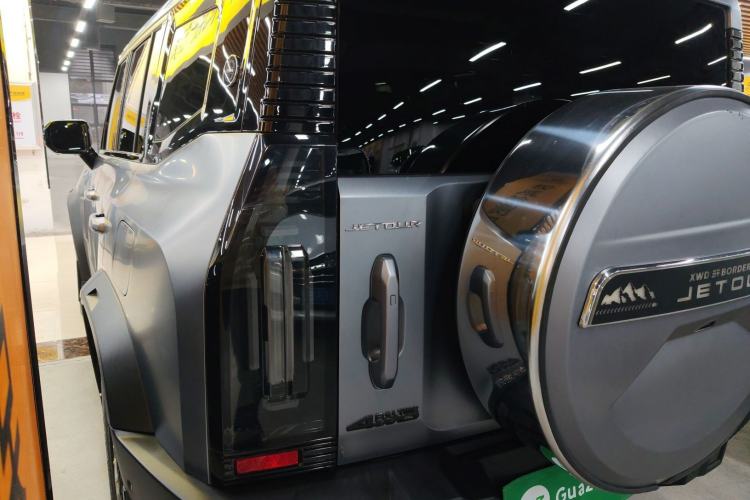 Used JETOUR Traveler 2023 2.0T All-Wheel Drive Conquer PRO
