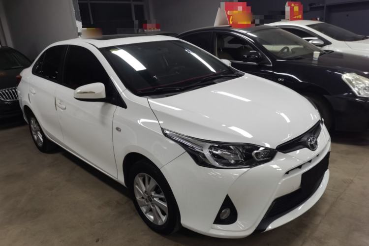 Used Toyota YARiS L Zhi Xiang 2017 1.5G CVT Xuan Dong Skyroof Edition Front Right 45 Deg