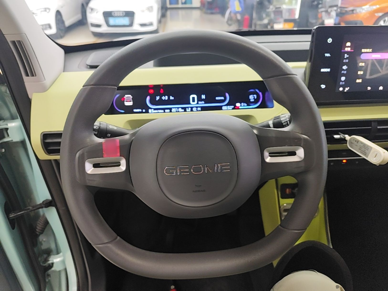 Geely Galaxy Panda 2023 Panda Mini 200km Endurance Bear — снимка 13