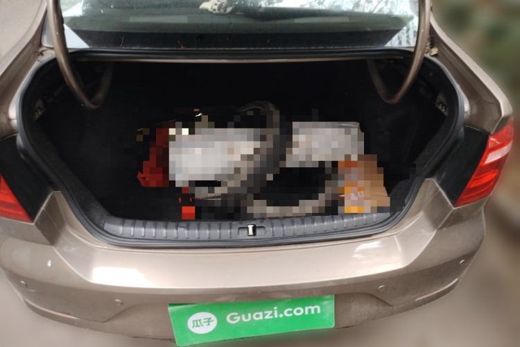 Used Volkswagen Bora 2014 1.6L Automatic Fashion Model Trunk