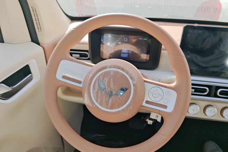 Used Wuling Hongguang MINIEV 2024 3rd Generation 215km Youth Edition