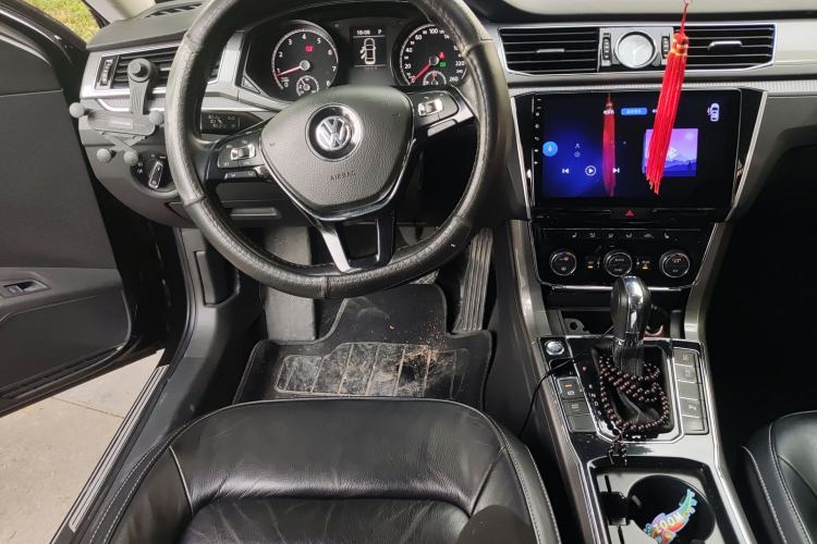 Used Volkswagen Passat 2017 330TSI DSG Luxury Edition