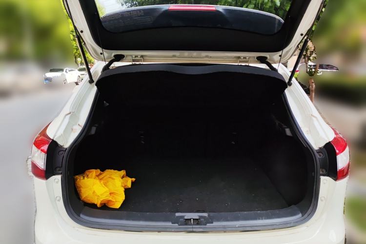 Used Nissan Qashqai 2016 2.0L CVT Elite Edition
