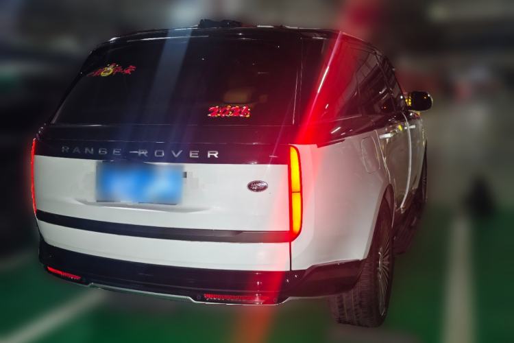 Used Land Rover Range 2023 3.0 L6 400 PS Prestige Seven-Seater Extended Version Rear Right 45 Deg