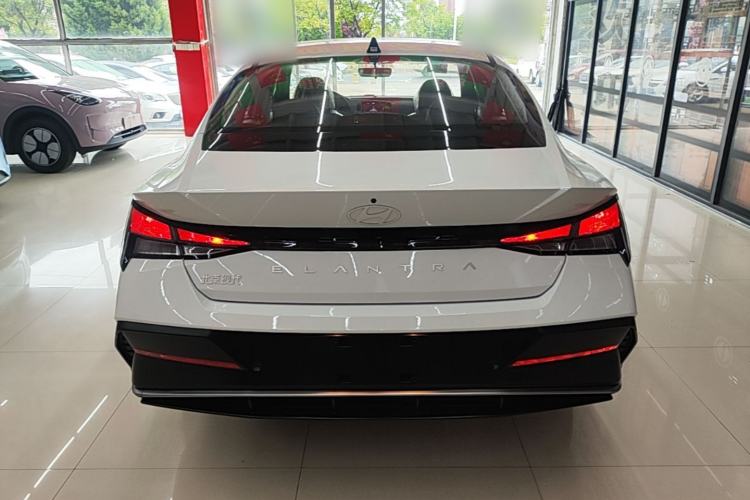 Used Hyundai Elantra 2023 1.5L CVT GLX Elite Edition
