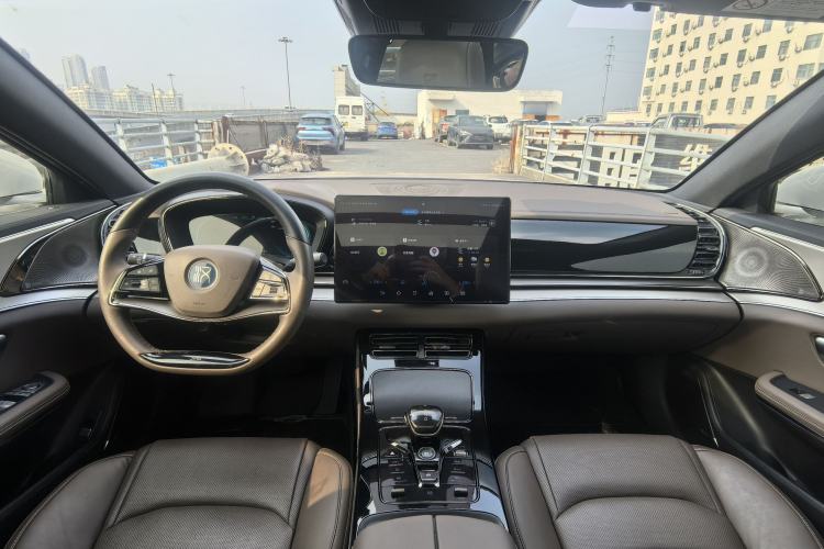 Used BYD Han 2021 EV Standard Range Luxury Model Interior 6