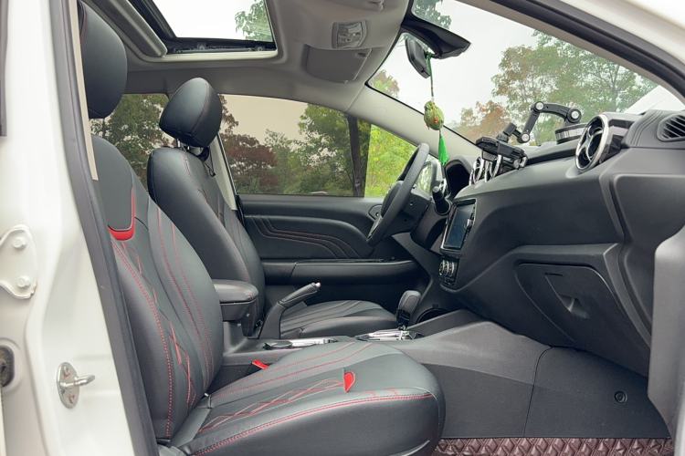 Used Soueast DX3 2018 1.5T CVT Luxury Model