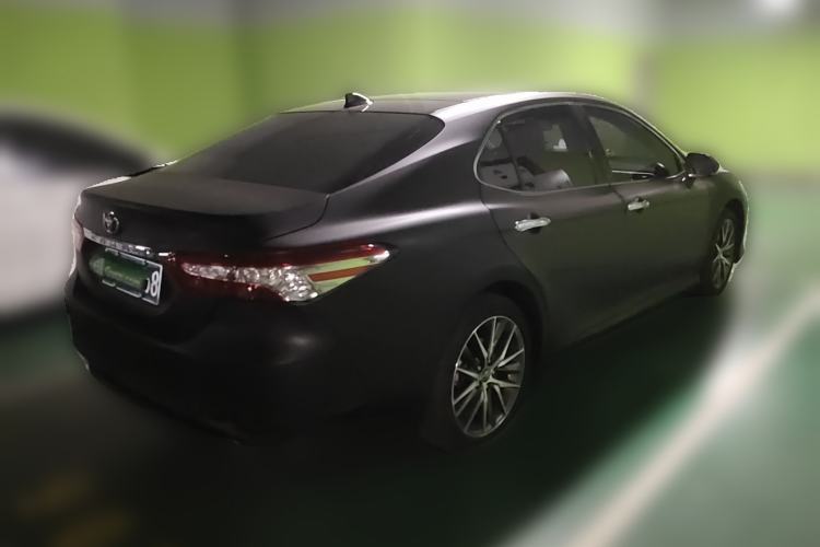 Used Toyota Camry 2021 2.5G Luxury Edition
