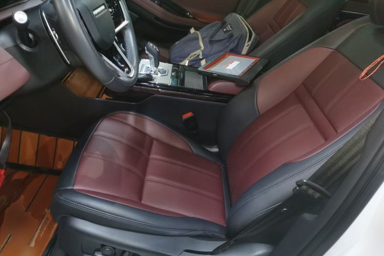 Used Land Rover Range Rover Evoque 2023 Aurora L 249 PS Luxury Edition
