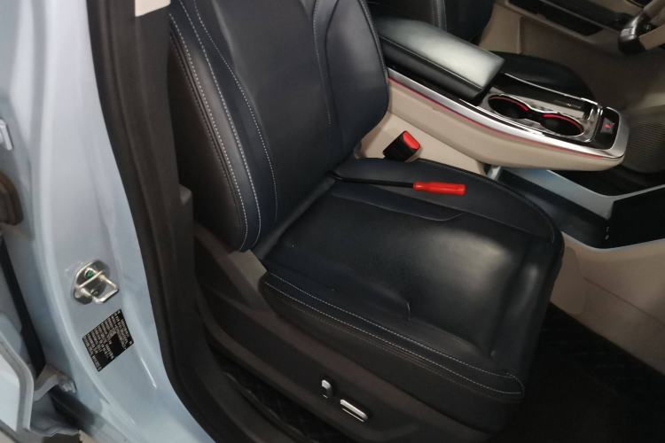 Used JETOUR Dashing i-DM 2022 1.5T DHT Lightning 02
