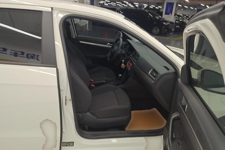 Used Volkswagen Lavida 2017 1.6L Automatic Fashion Edition