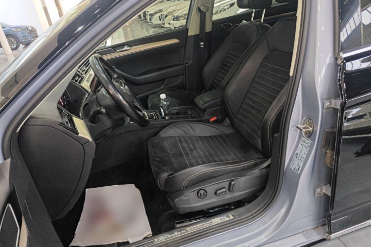 Used Volkswagen Magotan 2020 380TSI DSG Luxury Version Left Front Seat