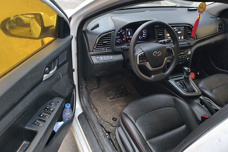 Used Hyundai Elantra (6th Generation / Lingdong) 2016 1.6L Automatic ZhiXuan – Elite Version