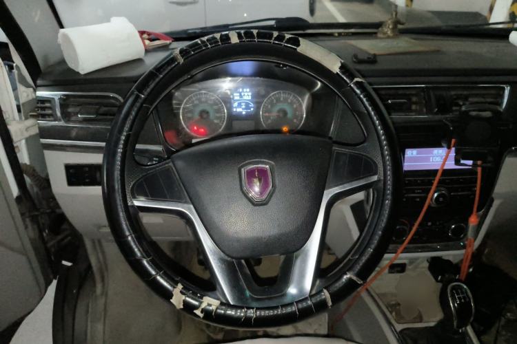 Used Jinbei New Hiace X30L 2016 1.5L Wealth Edition DLCG14 Steering Wheel