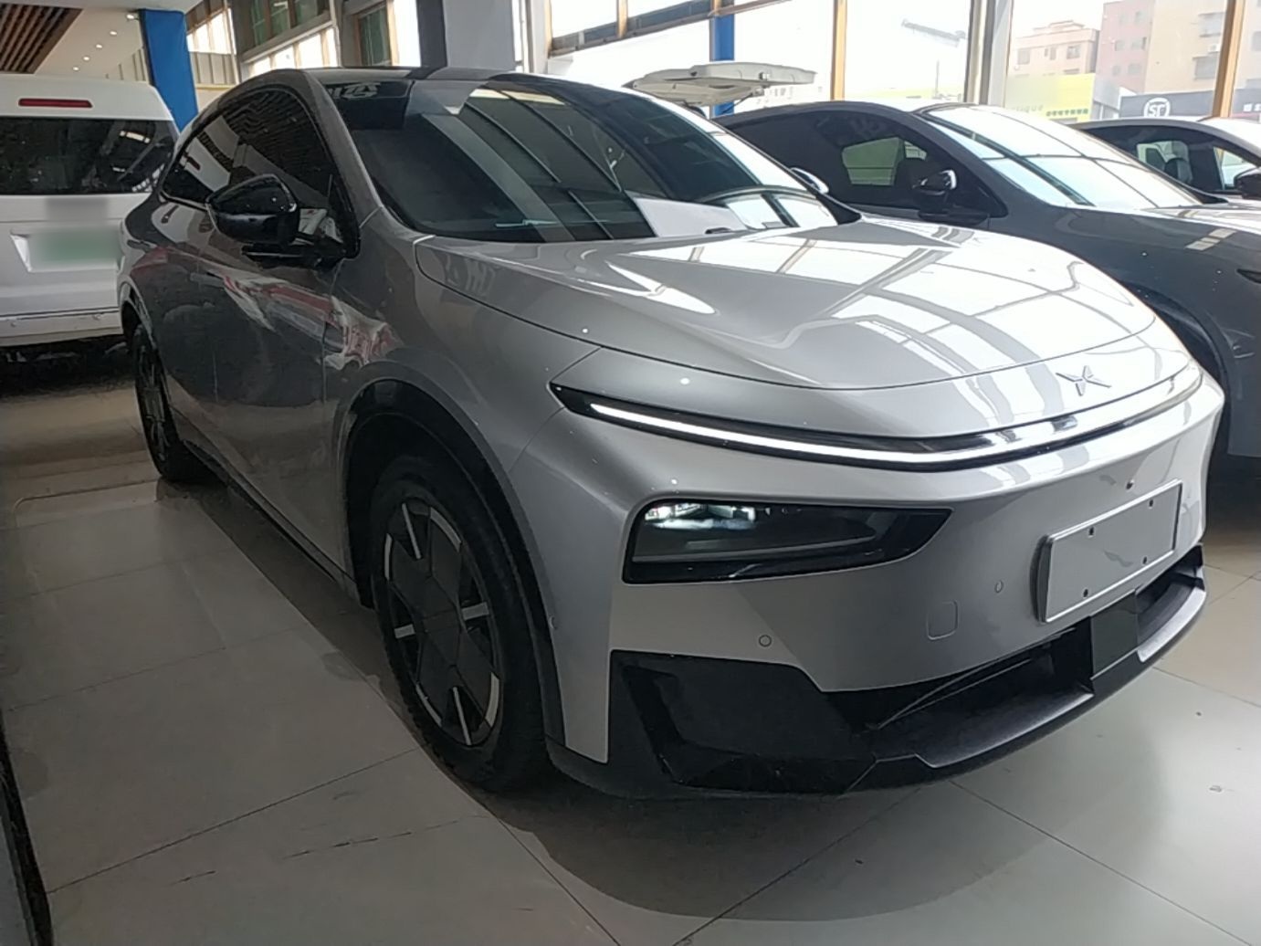 XPeng G7 2026 Model, Range-Extended 1704 Max Tech Edition — снимка 3