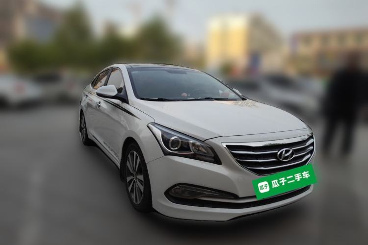 Used Hyundai Mistra 2014 1.8L Automatic Deluxe DLX Model Front Right 45 Deg