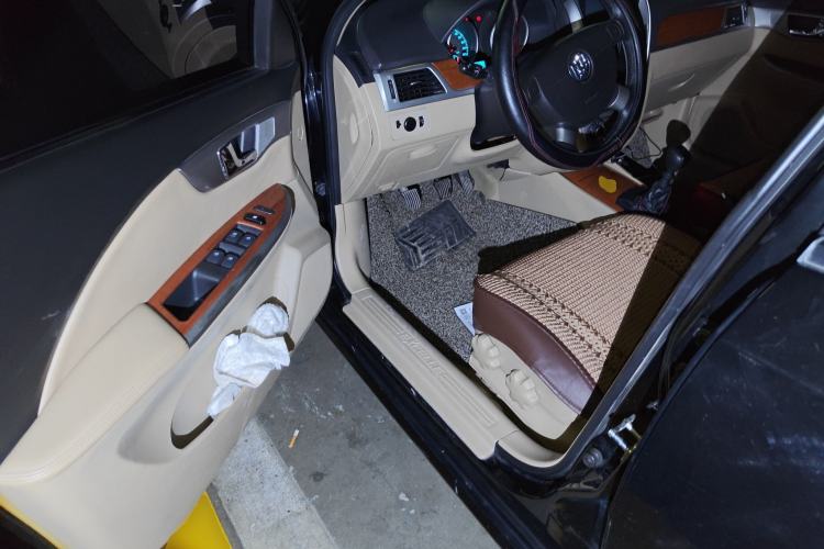 Used Buick Excelle 2013 1.5L Manual Luxury Model