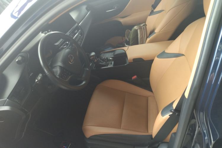 Used Lexus ES 2021 200 Excellence Edition
