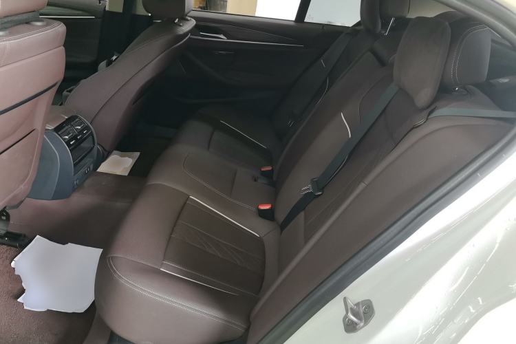 Used BMW 5 Series 2022 530Li Leading Model M Sport Package
