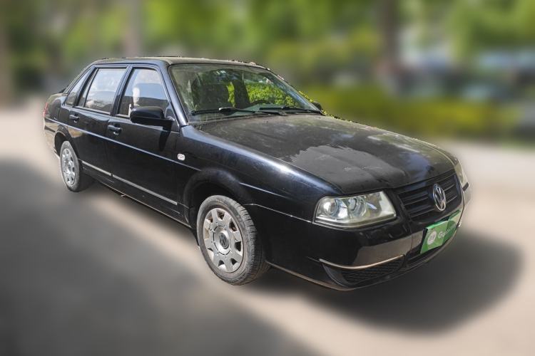 Used Volkswagen Santana Vista 2008 1.8L Manual Sishang Model Front Right 45 Deg