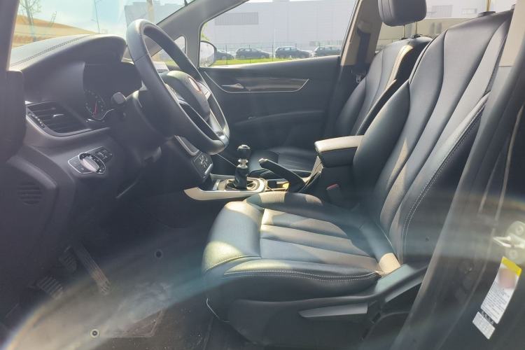 Used BYD Song MAX 2017 1.5T Manual Smart Connect Luxury 7-Seater
