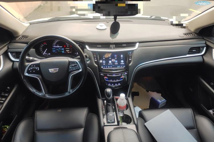 Used Cadillac XTS 2018 28T Tech Edition Center Console