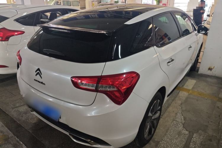 Used DS 5 2014 1.6T Luxury Edition THP200
