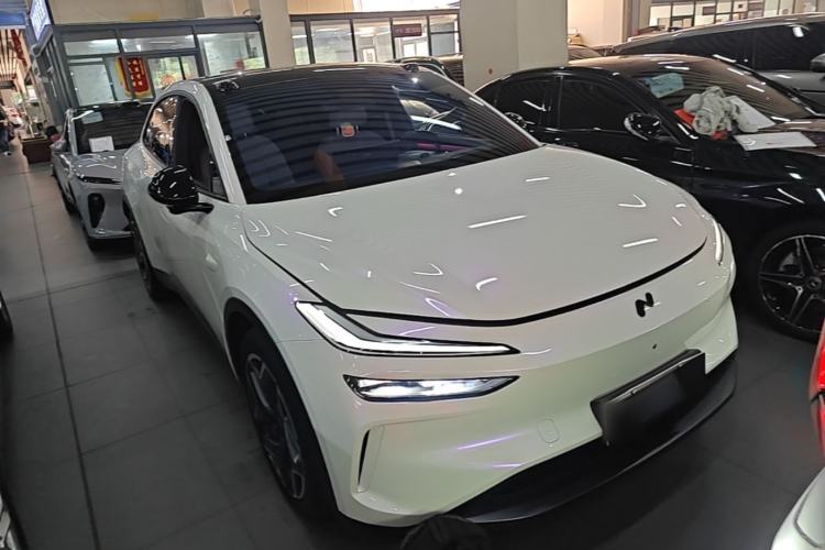 Used ONVO L60 2024 60 kWh Rear-Drive Version
