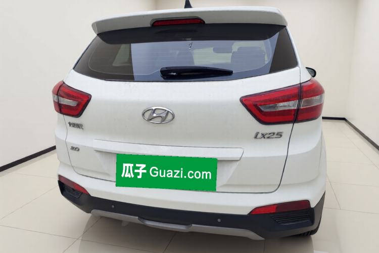 Used Hyundai ix25 2015 2.0L Automatic Two-Wheel Drive Intelligent GLS Exterior 4