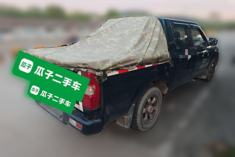 Used Dongfeng Ruichi 2015 2.5T Elite Edition Diesel Two-Wheel Drive Luxury ZD25TCI
