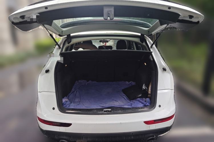 Used Audi Q5 2013 40 TFSI Technology Edition Trunk