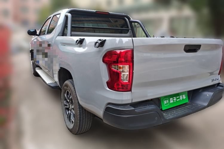 Used CHANGAN Hunter 2024 Warrior Edition Luxury Model Dual-Motor All-Wheel Drive with Extra-Long Cargo Box Rear Left 45 Deg